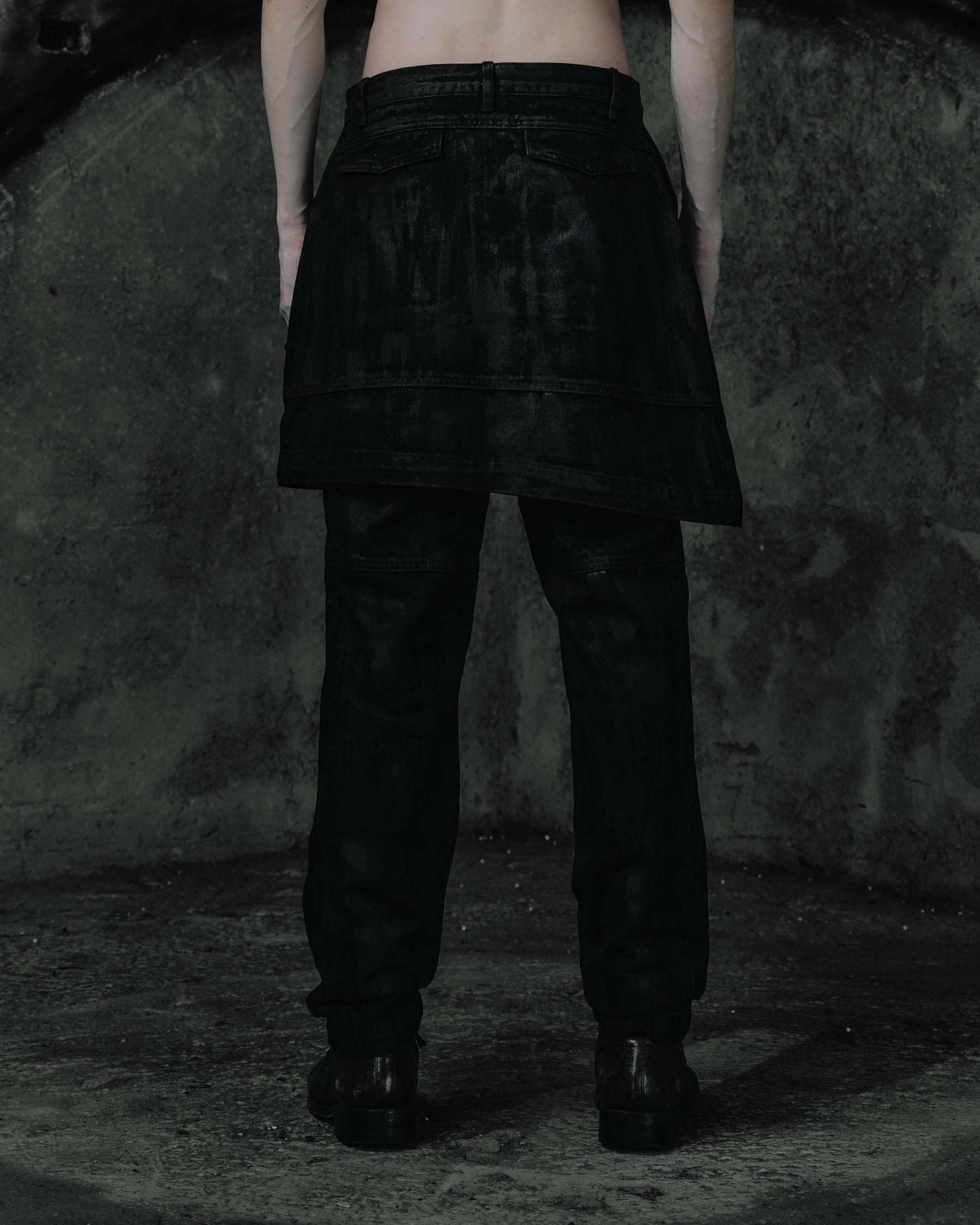 Coated Skirt-Layer Trousers