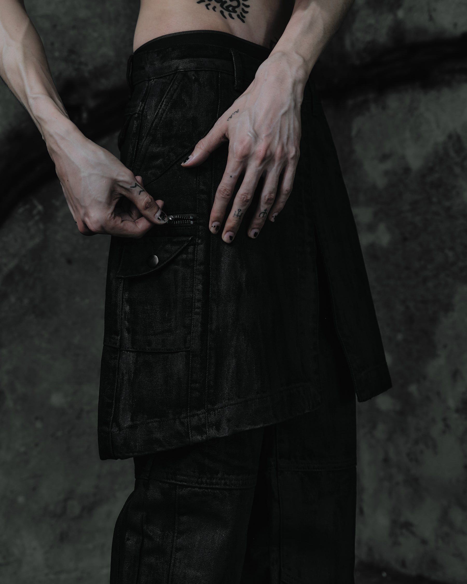 Coated Skirt-Layer Trousers